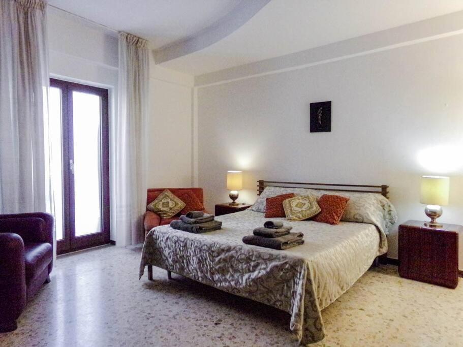 Fronte Mare Appartement Molfetta Buitenkant foto